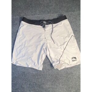 Fabletics Board Shorts Large Mens Beige Check Activewear Pocket Drawstring Waist